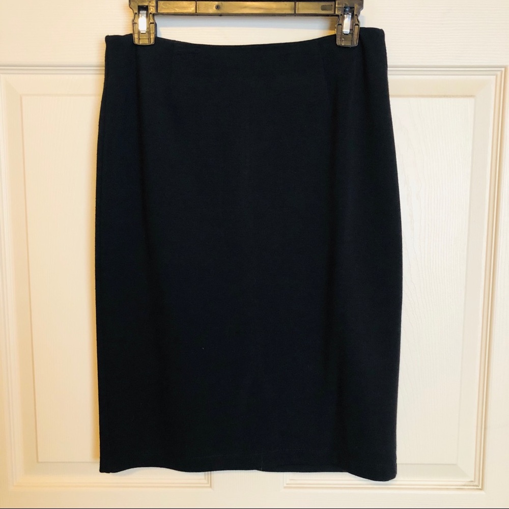 Women’s size 6 black pencil skirt
